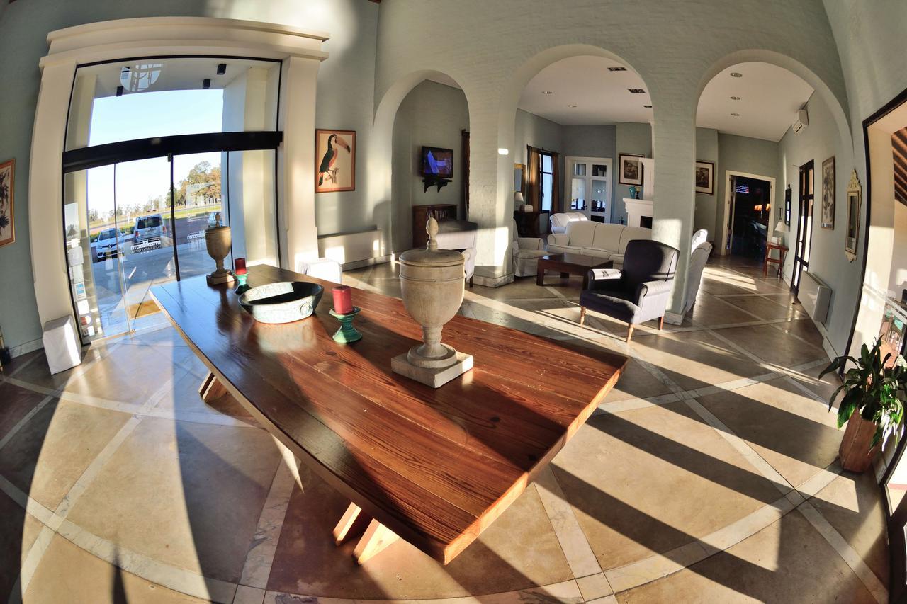 Santa Cristina Hotel Durazno